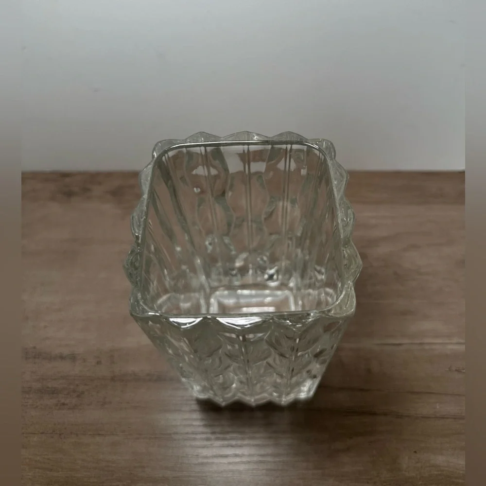 Vintage Luay Signed‎ Wave Pattern Tall Heavy Square Glass Vase.